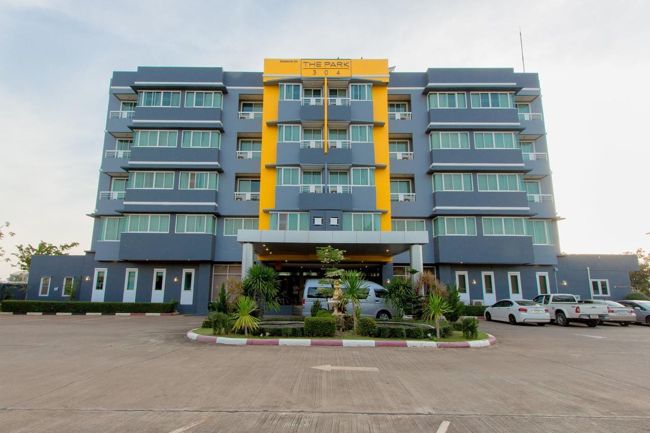 The Park 304 Executive Serviced Apartment Si Maha Phot Номер фото